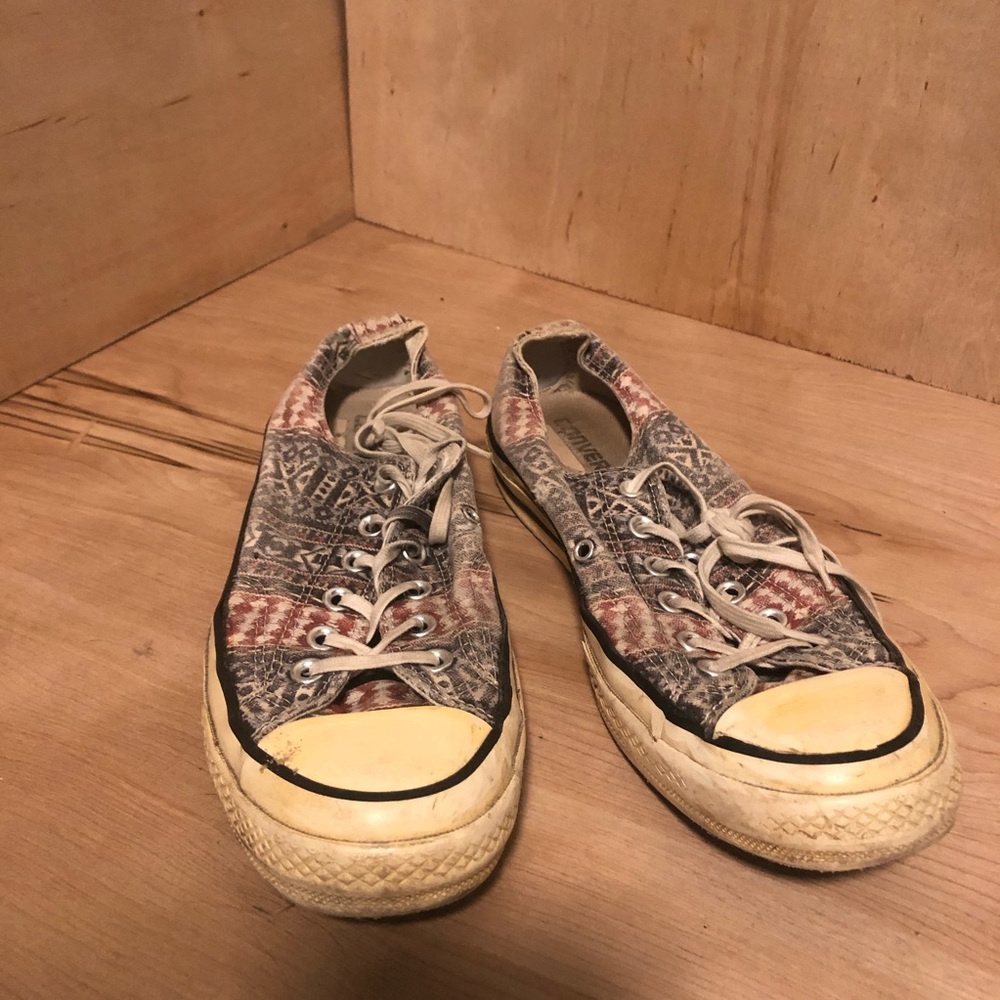 Unique patterned converse